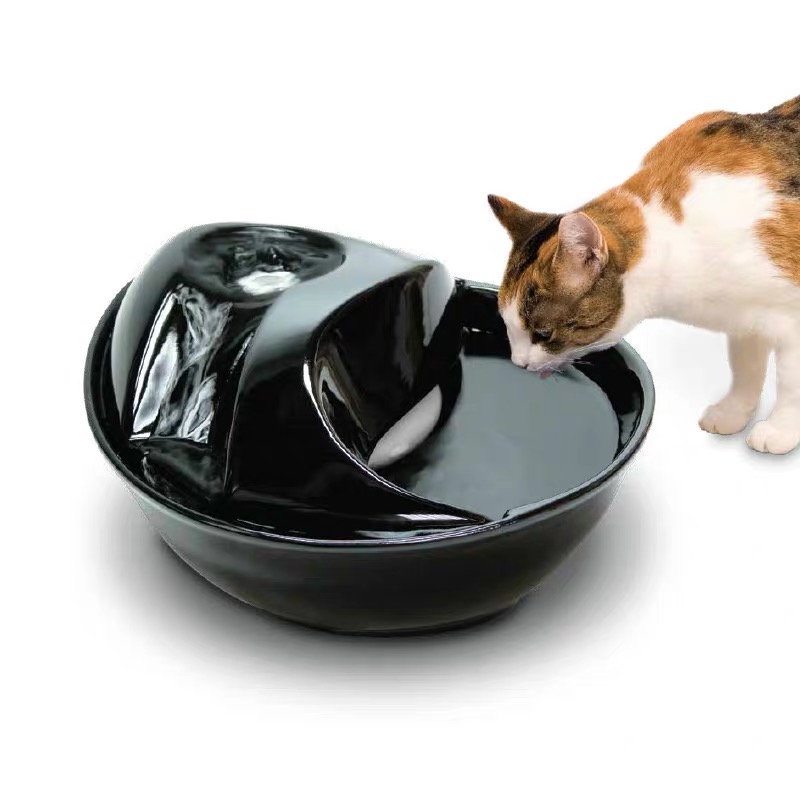 Керамическая поилка фонтан для кошек и собак Pioneer Pet “RainDrop” белый –  Официальный сайт Feed-Ex в России